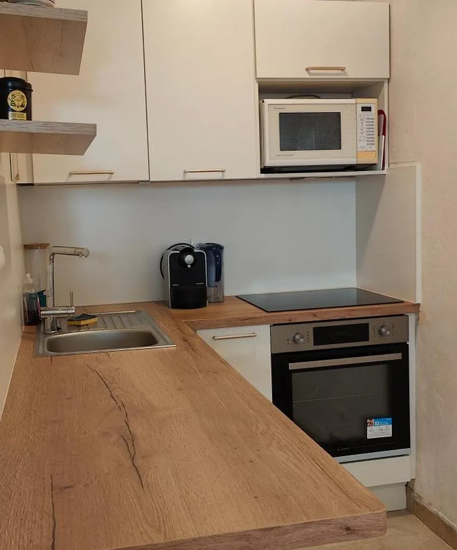 Your Lovely Parisian 2 Rooms Apartment With Private Terrace - Jourdain Parijs