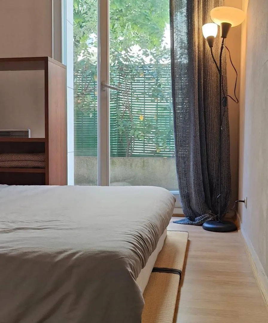 Your Lovely Parisian 2 Rooms Apartment With Private Terrace - Jourdain France