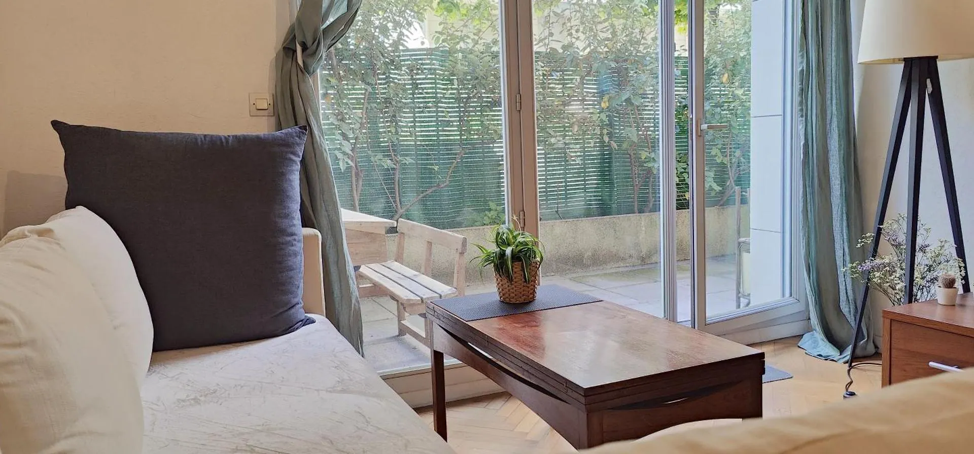 Your Lovely Parisian 2 Rooms Apartment With Private Terrace - Jourdain  Paris